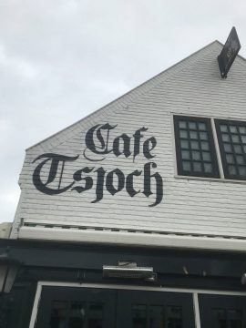 28619067_1828126650560446_4117029637957914944_o