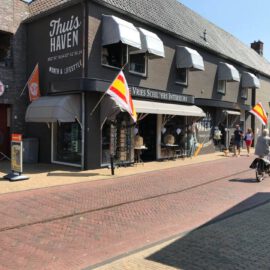 42849544_1809954585790615_7076017401082413056_n